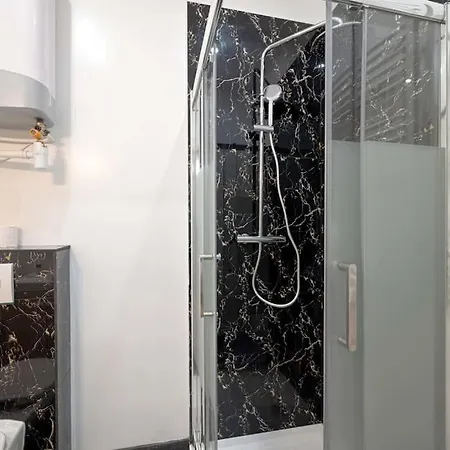 Lejlighed Modern, Bright And Fully Renovated Paris